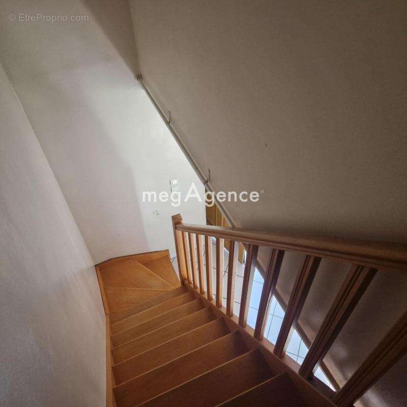 Maison à L&#039;ISLE-D&#039;ABEAU