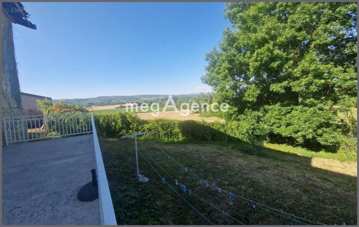 Maison à L&#039;ISLE-D&#039;ABEAU