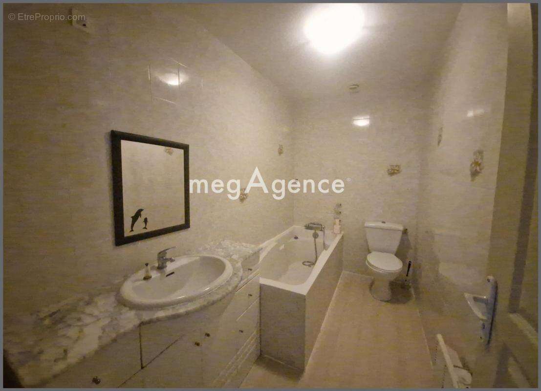 Maison à L&#039;ISLE-D&#039;ABEAU