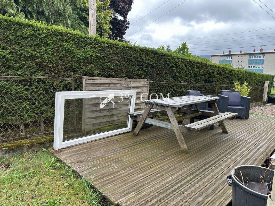 Maison à BROUVELIEURES