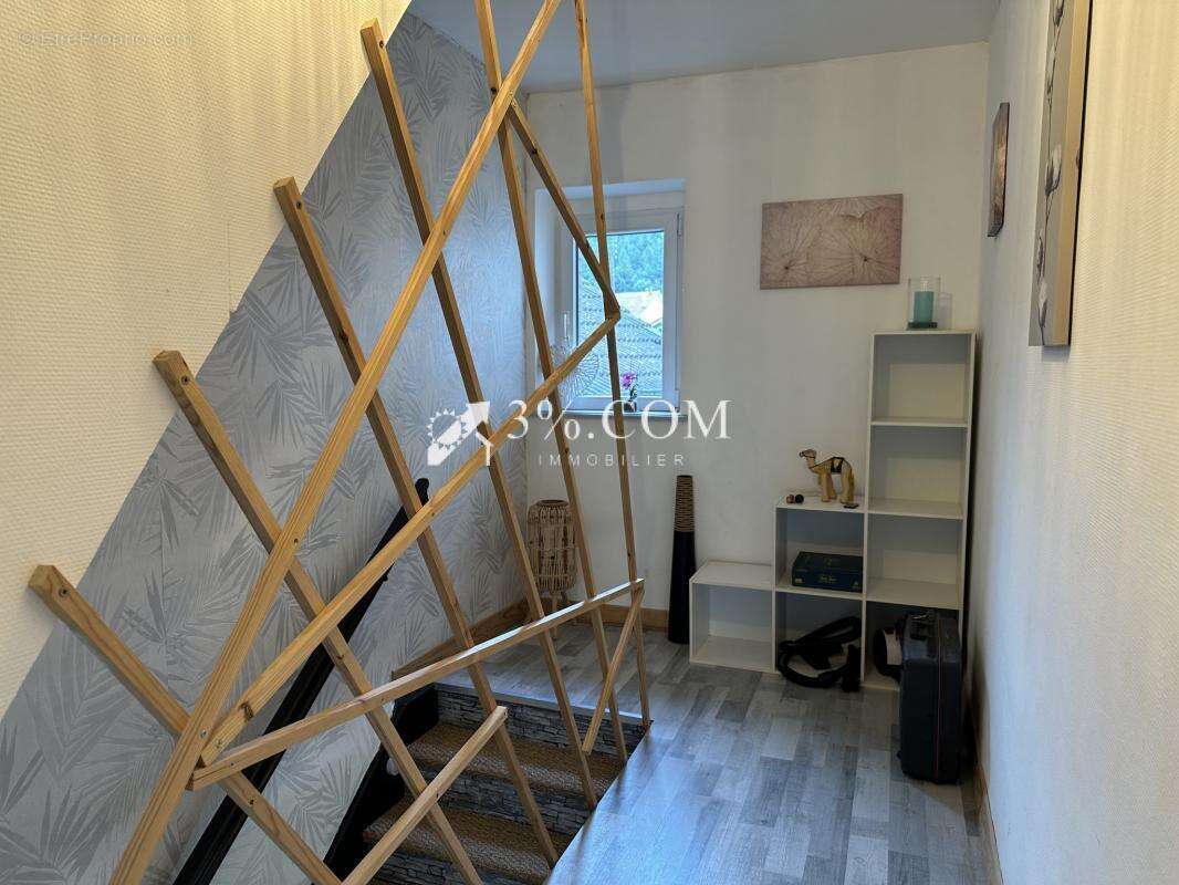 Maison à BROUVELIEURES