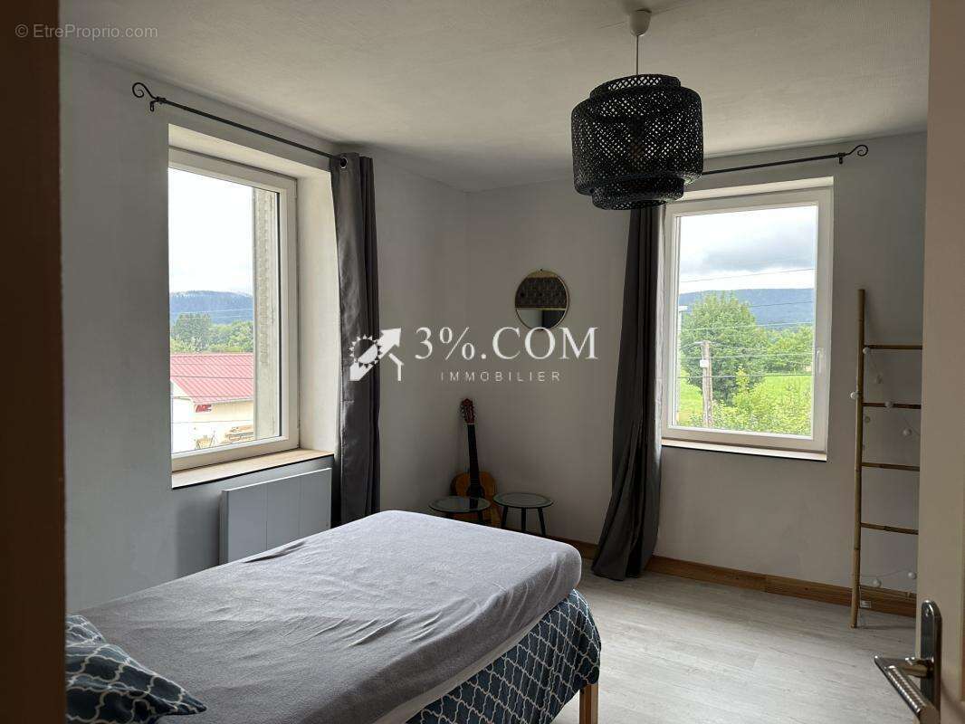 Maison à BROUVELIEURES