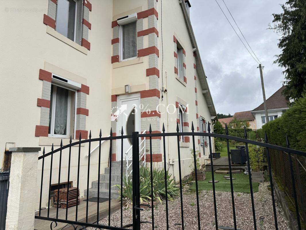 Maison à BROUVELIEURES