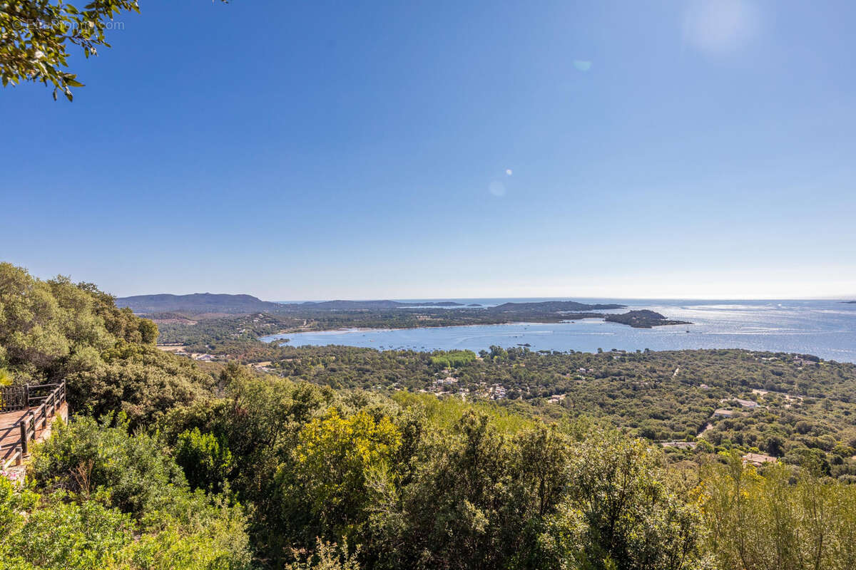 Maison à PORTO-VECCHIO