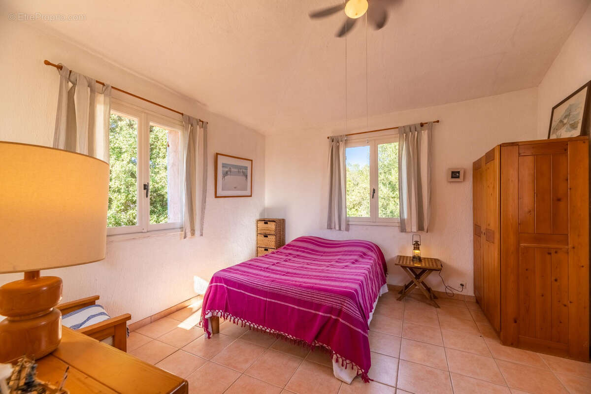 Maison à PORTO-VECCHIO