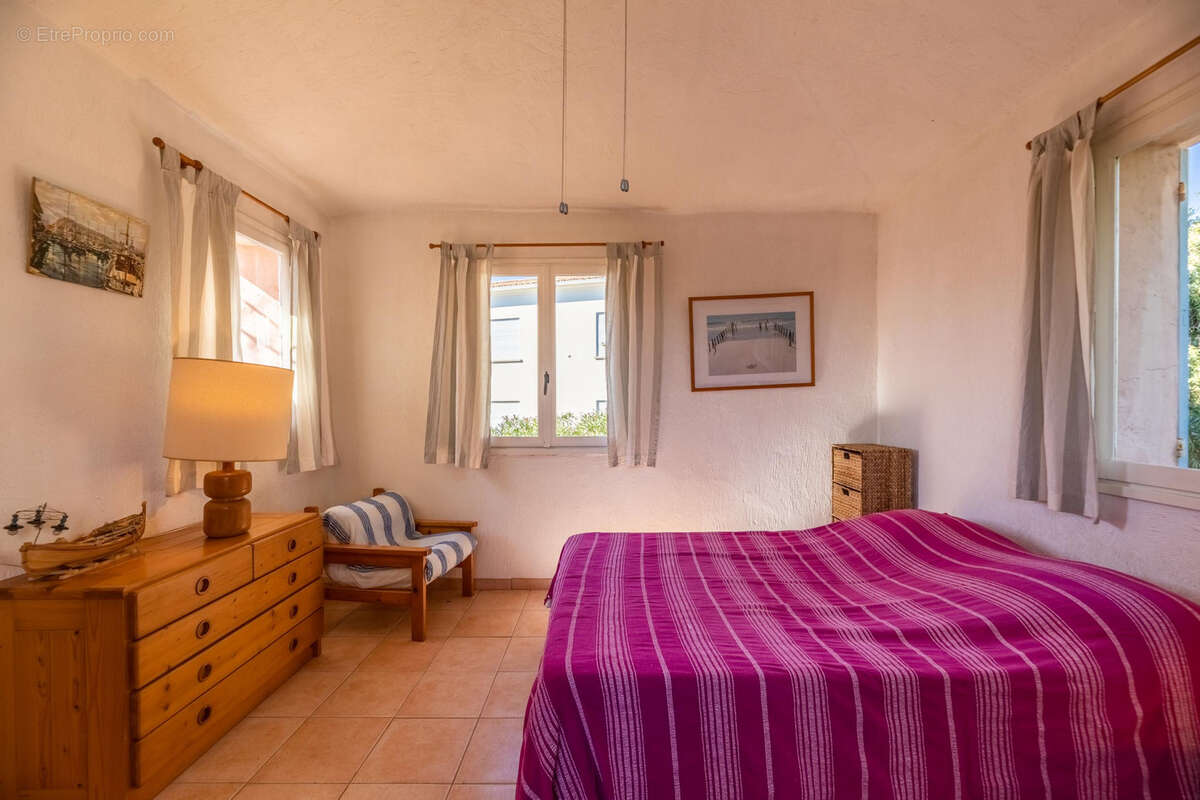 Maison à PORTO-VECCHIO