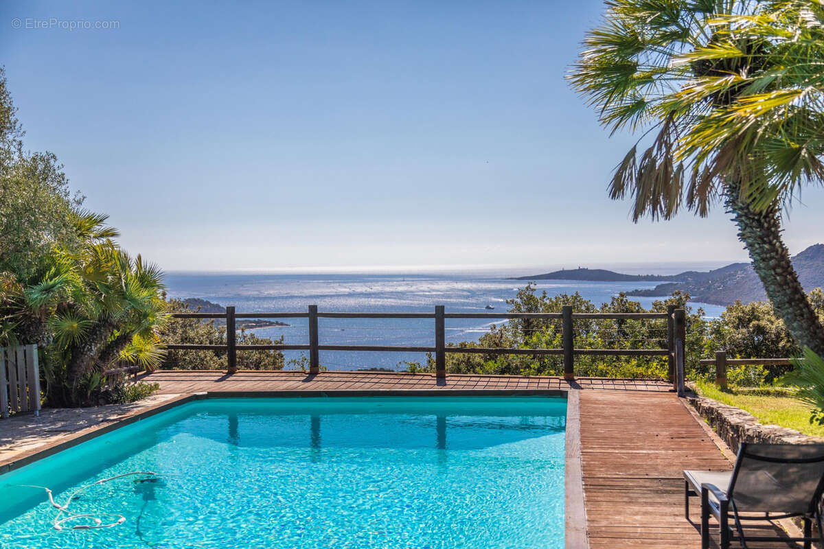 Maison à PORTO-VECCHIO