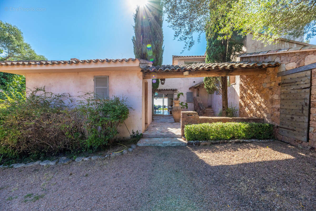 Maison à PORTO-VECCHIO