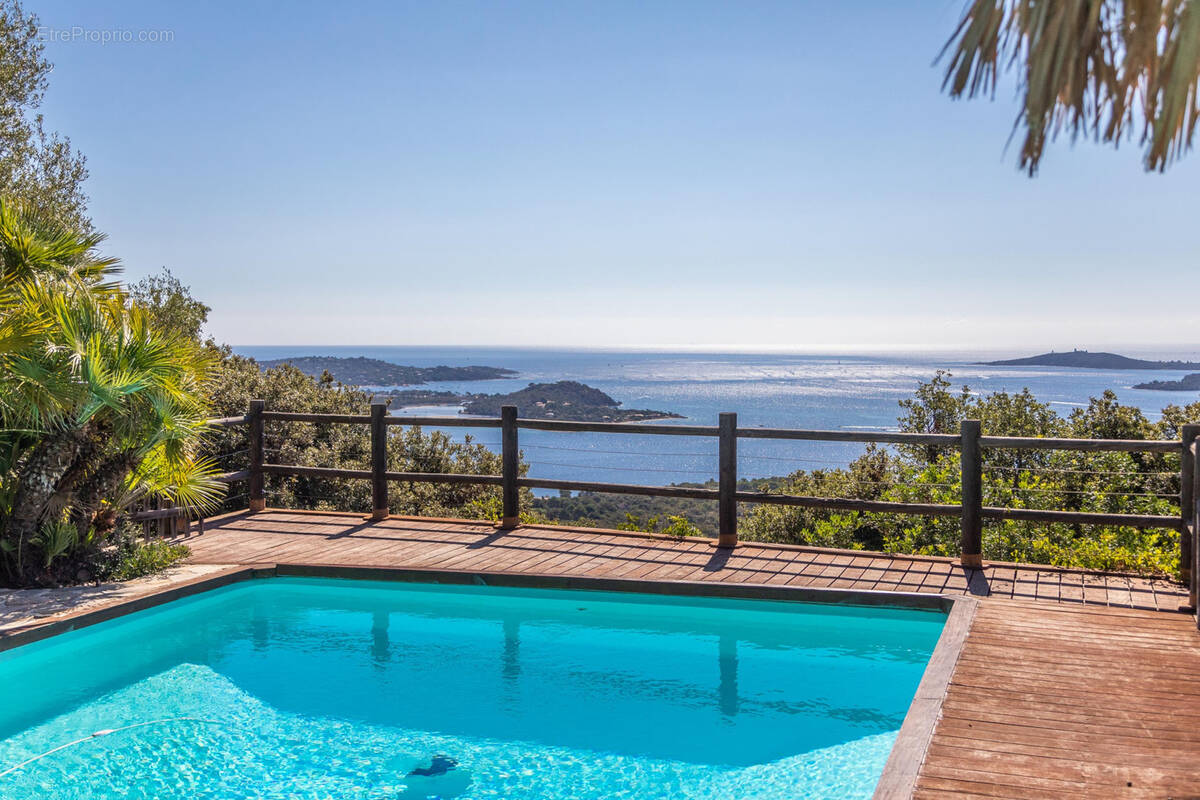 Maison à PORTO-VECCHIO