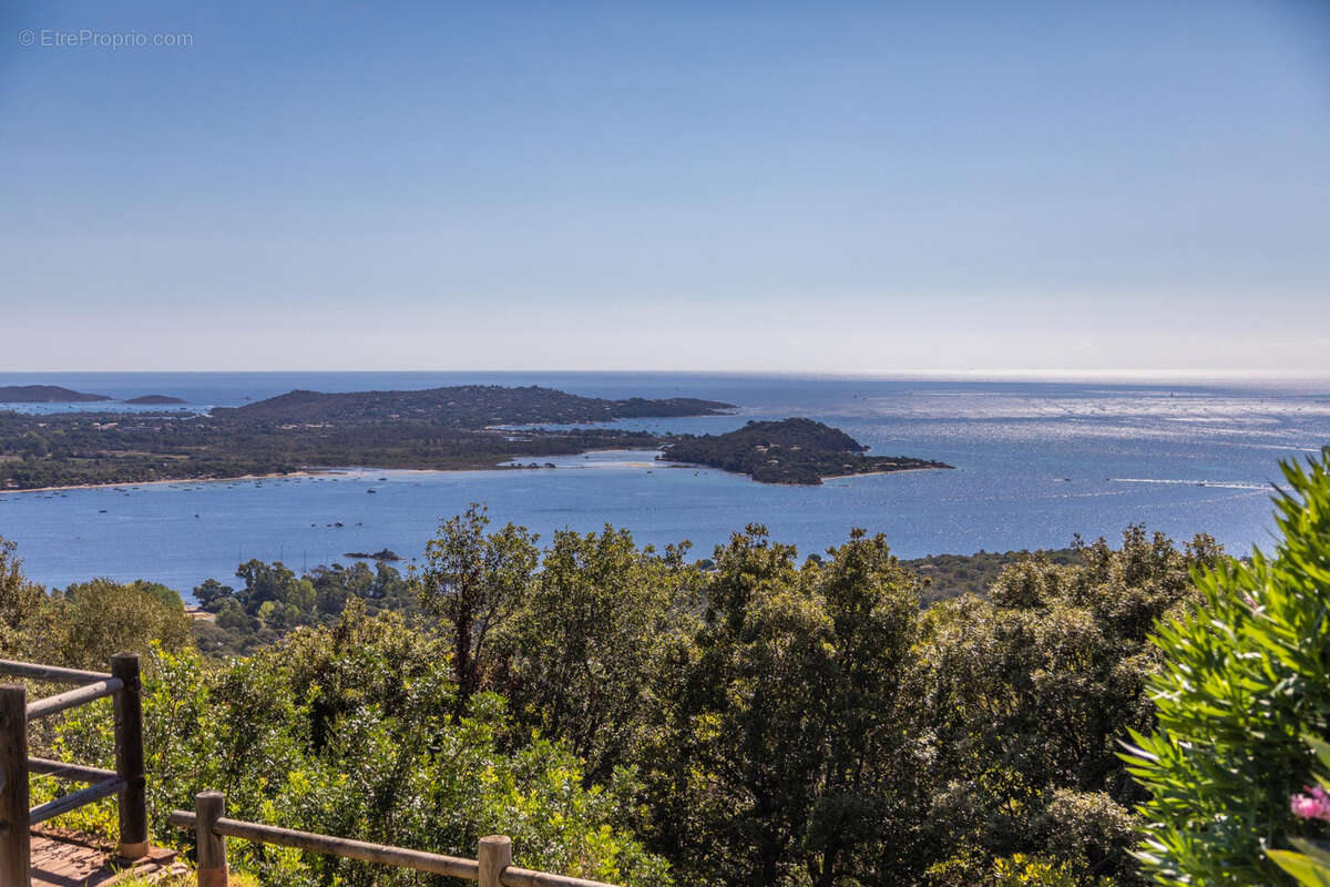 Maison à PORTO-VECCHIO