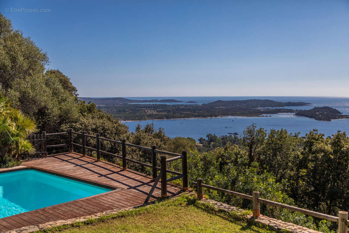 Maison à PORTO-VECCHIO