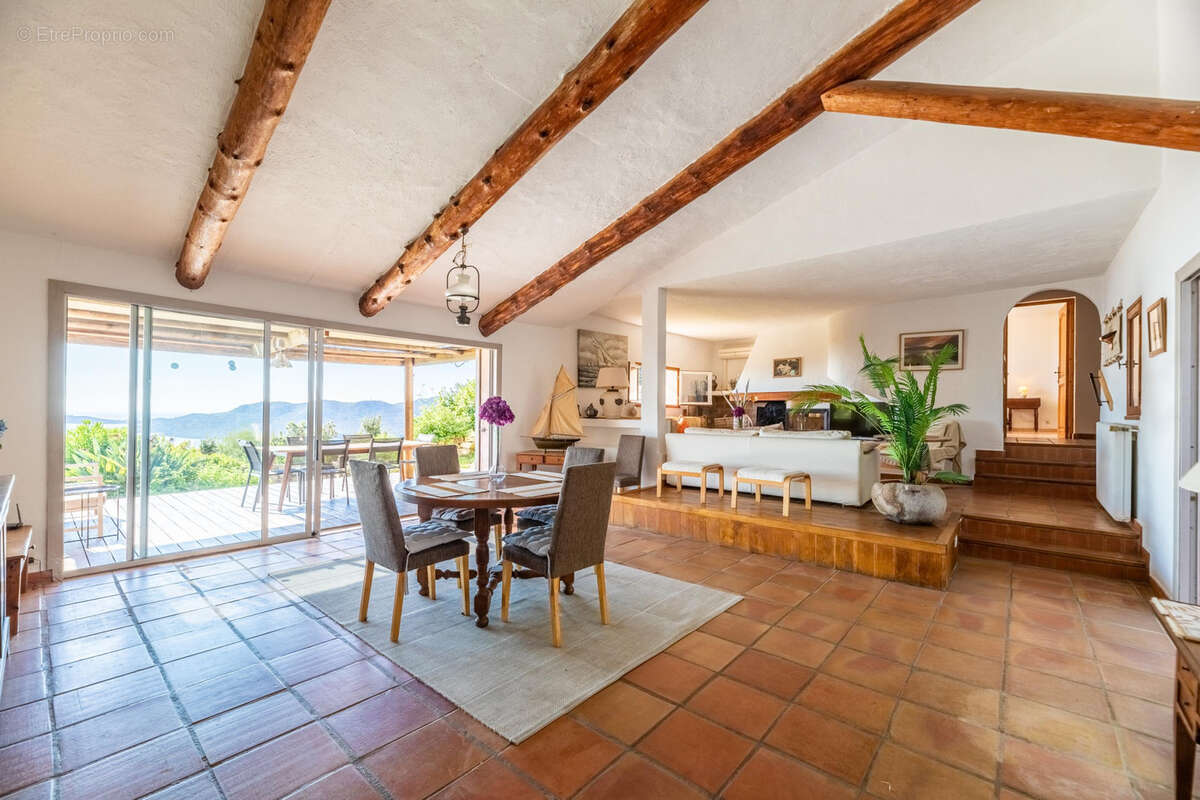 Maison à PORTO-VECCHIO