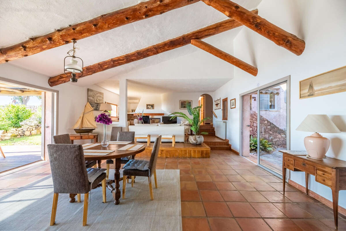 Maison à PORTO-VECCHIO