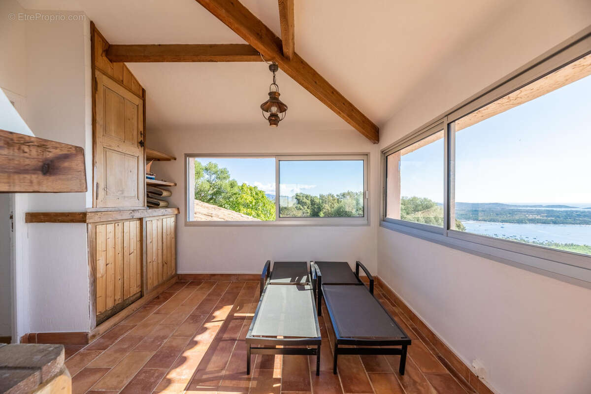 Maison à PORTO-VECCHIO