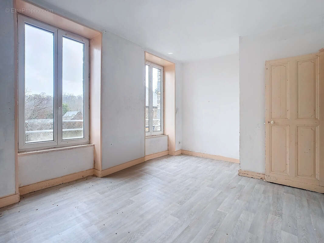 Maison à CHENEDOLLE