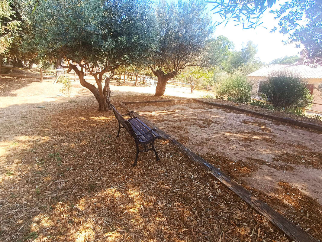 Maison à MOISSAC-BELLEVUE