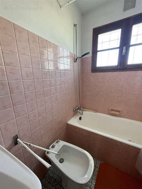 Maison à L&#039;EPINE