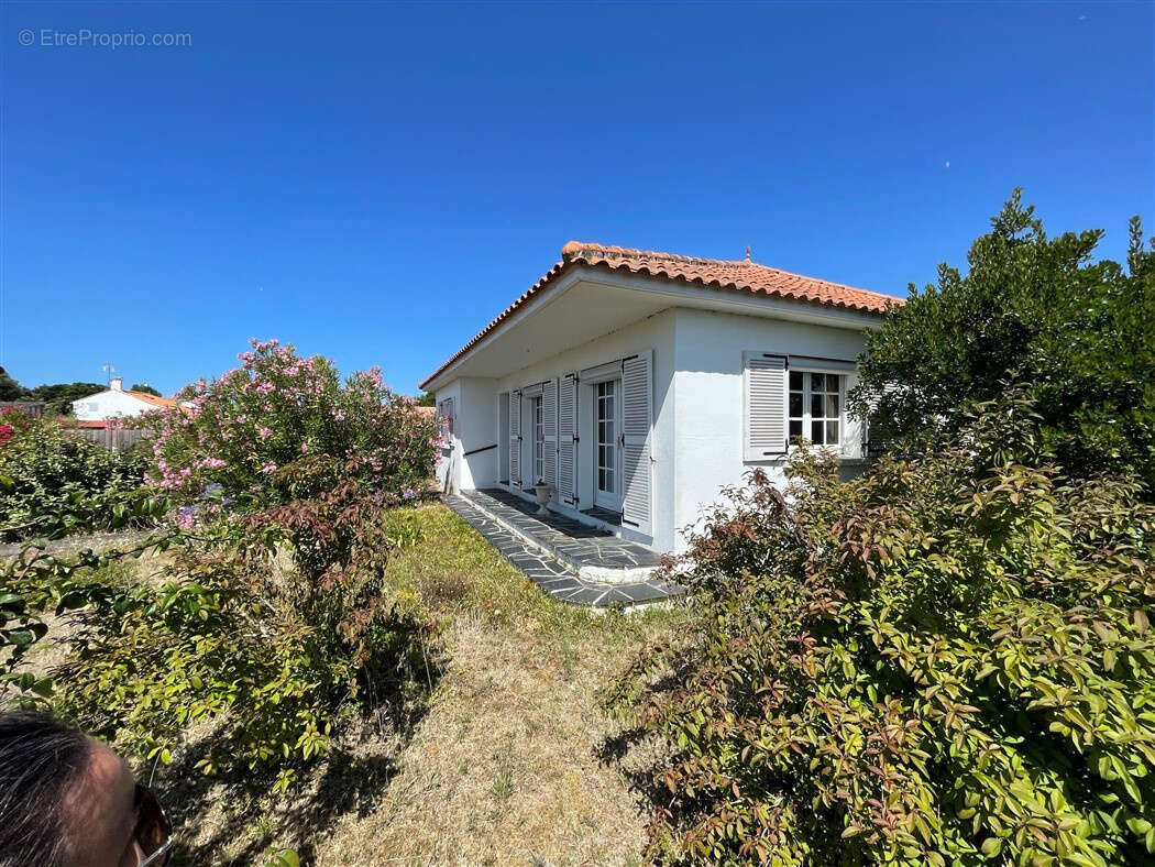 Maison à L&#039;EPINE