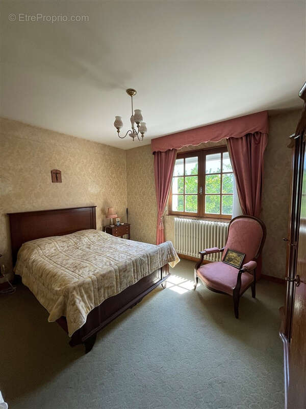 Maison à L&#039;EPINE