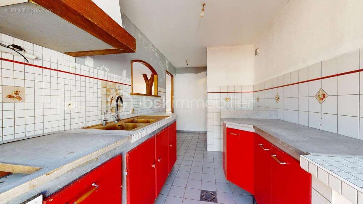 Maison à SAINT-SAVINIEN