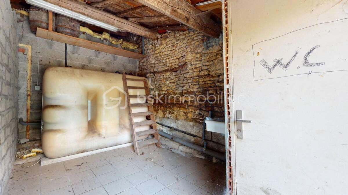 Maison à SAINT-SAVINIEN