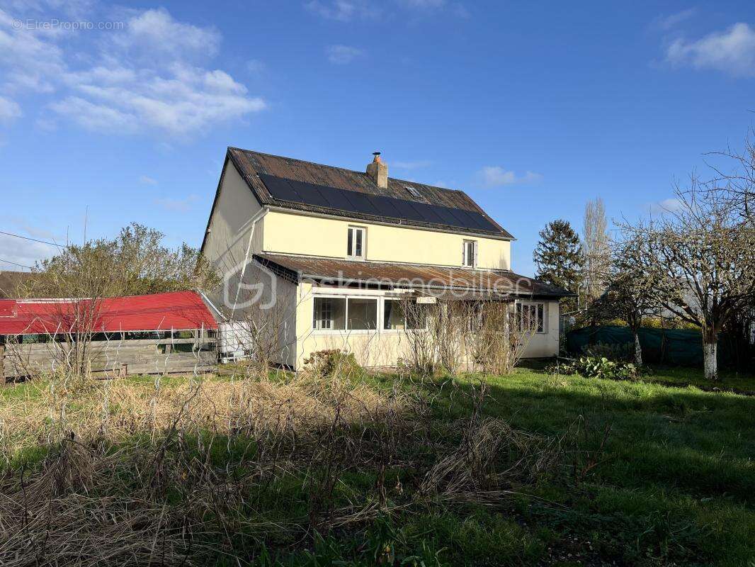 Maison à LE THUIT-SIGNOL