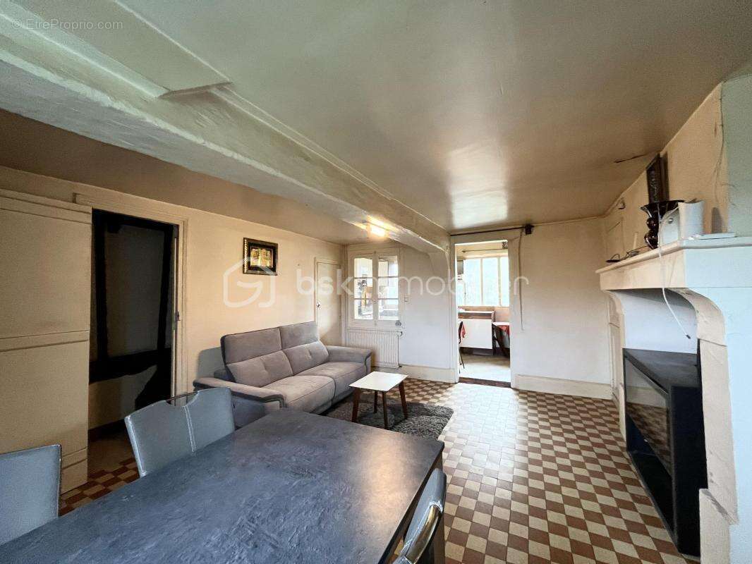 Maison à LE THUIT-SIGNOL