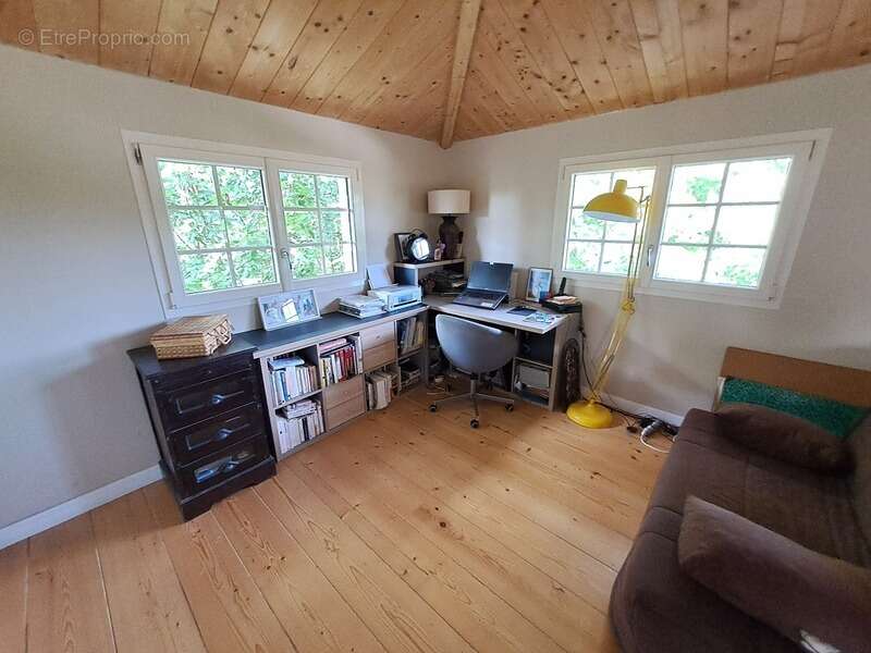 Maison à CASTRES-GIRONDE