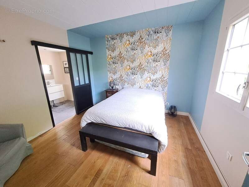 Maison à CASTRES-GIRONDE