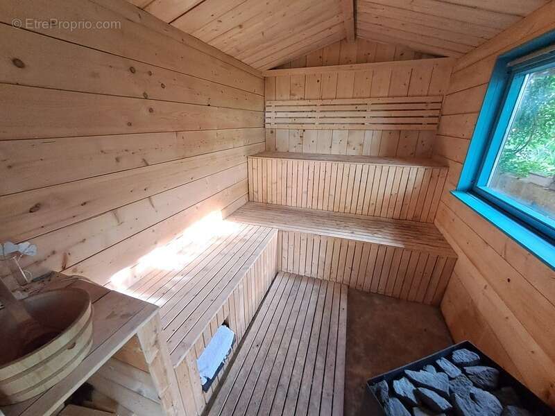 Maison à CASTRES-GIRONDE