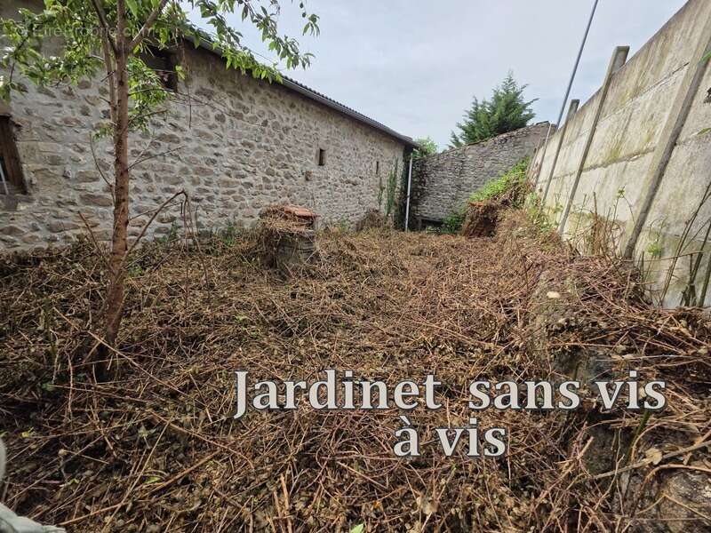 Maison à AUREC-SUR-LOIRE
