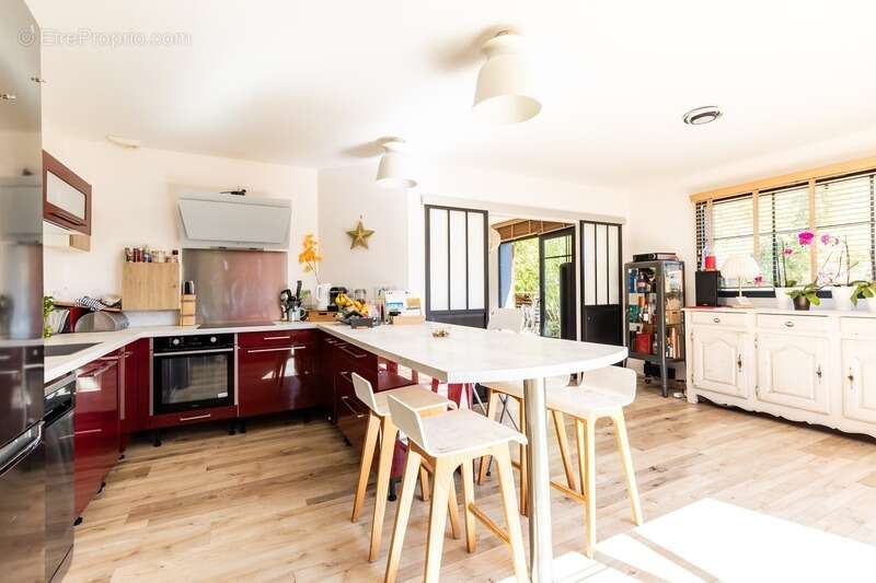 Maison à SAINT-JEAN-D&#039;ILLAC