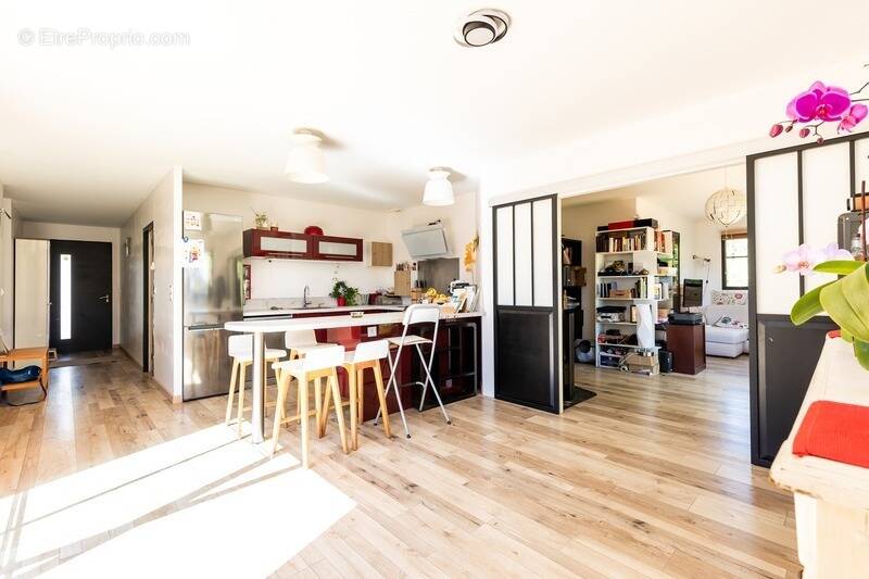 Maison à SAINT-JEAN-D&#039;ILLAC