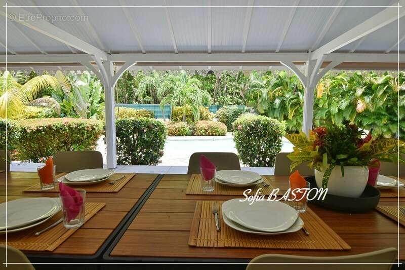 Maison à SAINTE-ANNE