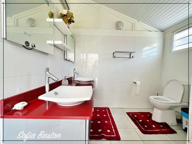 Maison à SAINTE-ANNE