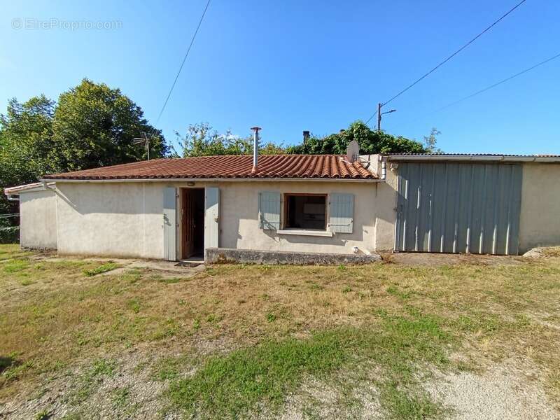 Maison à CELLES-SUR-BELLE