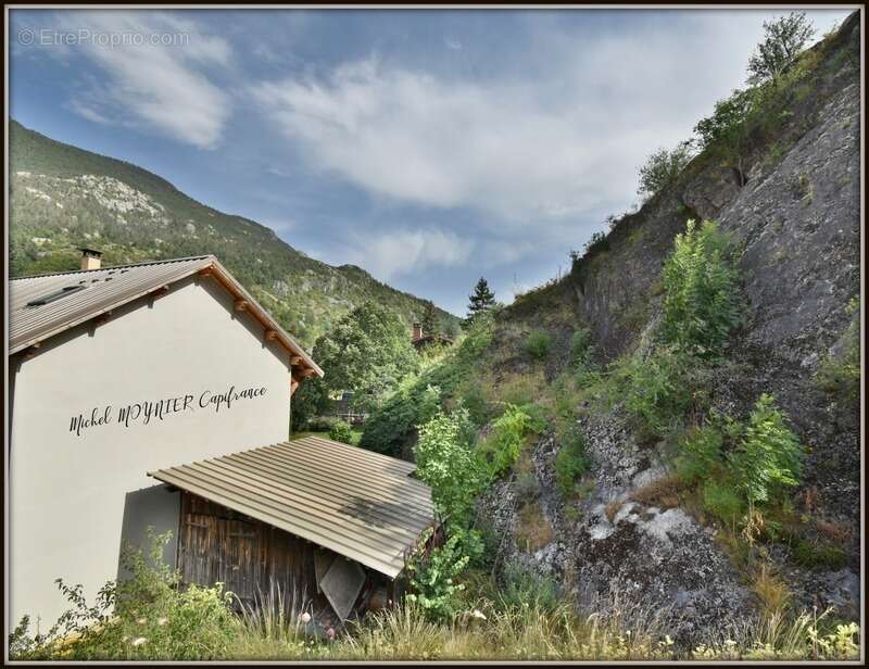 Maison à LA ROCHE-DE-RAME