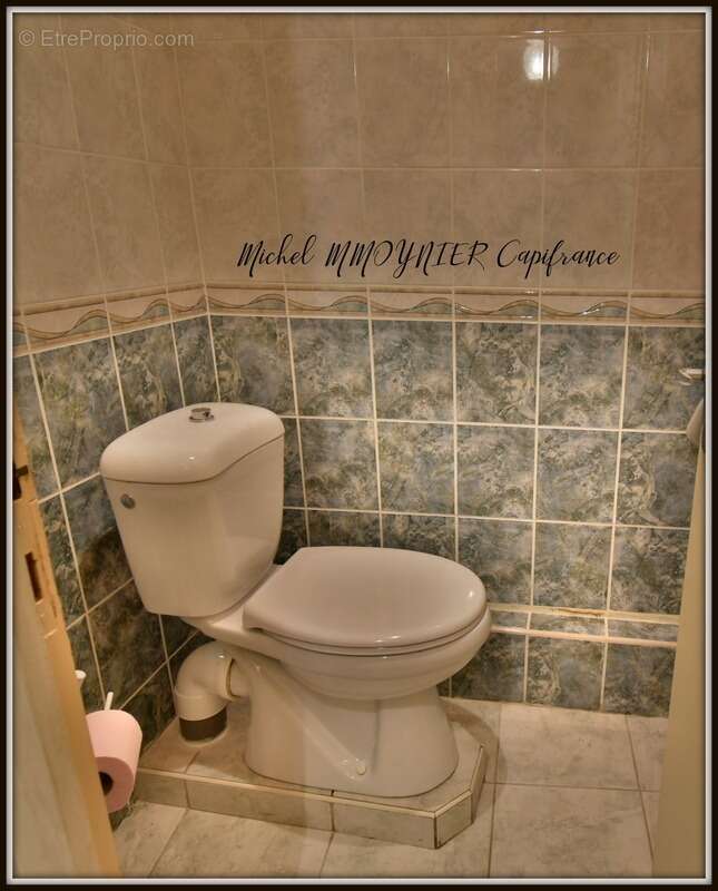 Maison à LA ROCHE-DE-RAME