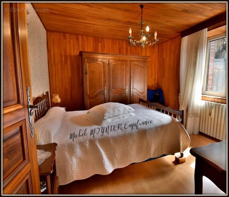 Maison à LA ROCHE-DE-RAME