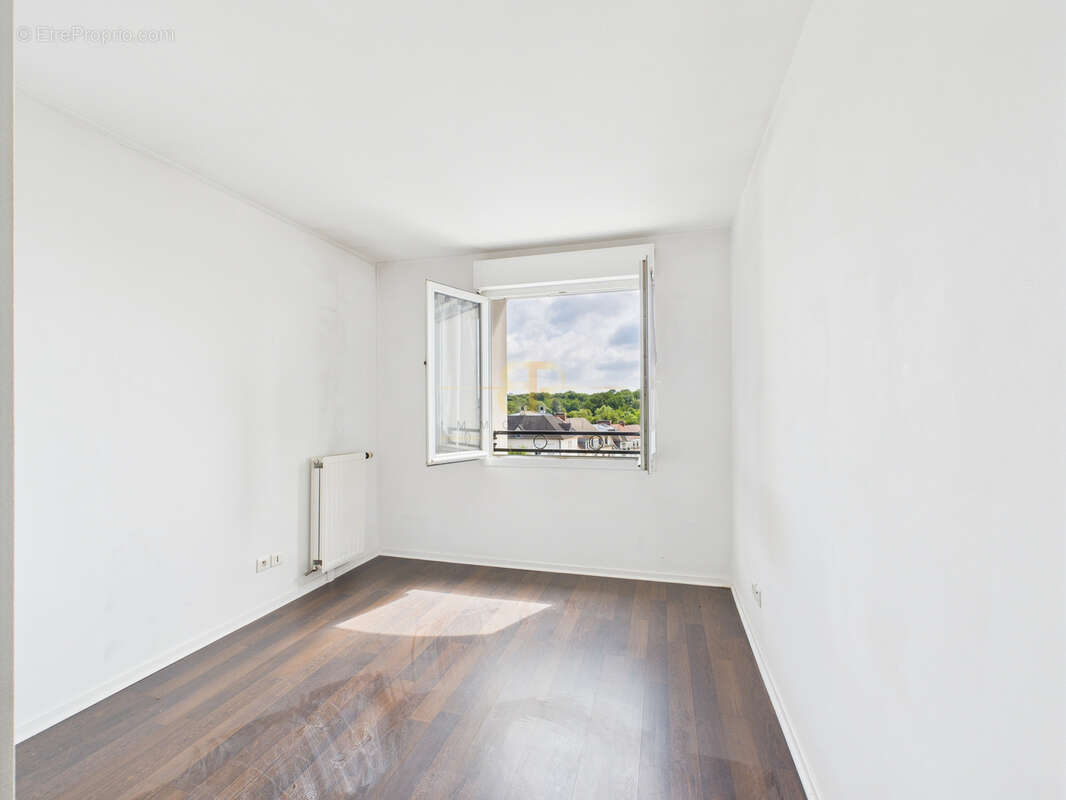 Appartement à MAGNY-LE-HONGRE