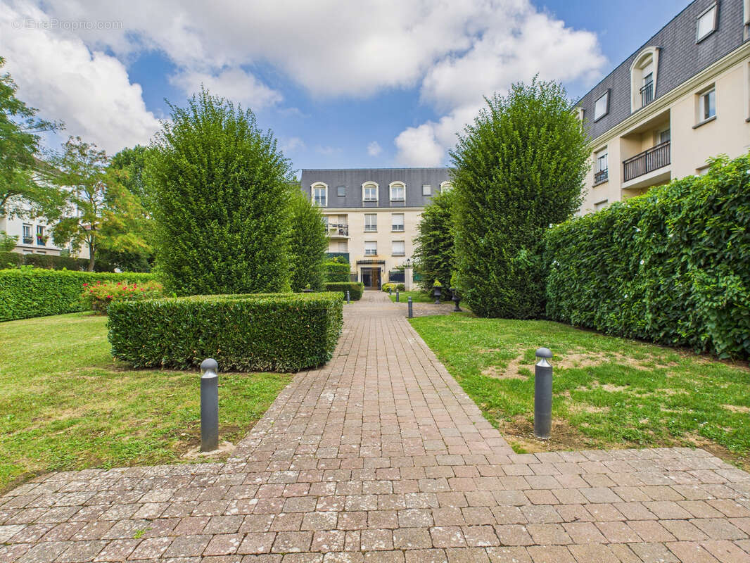 Appartement à MAGNY-LE-HONGRE