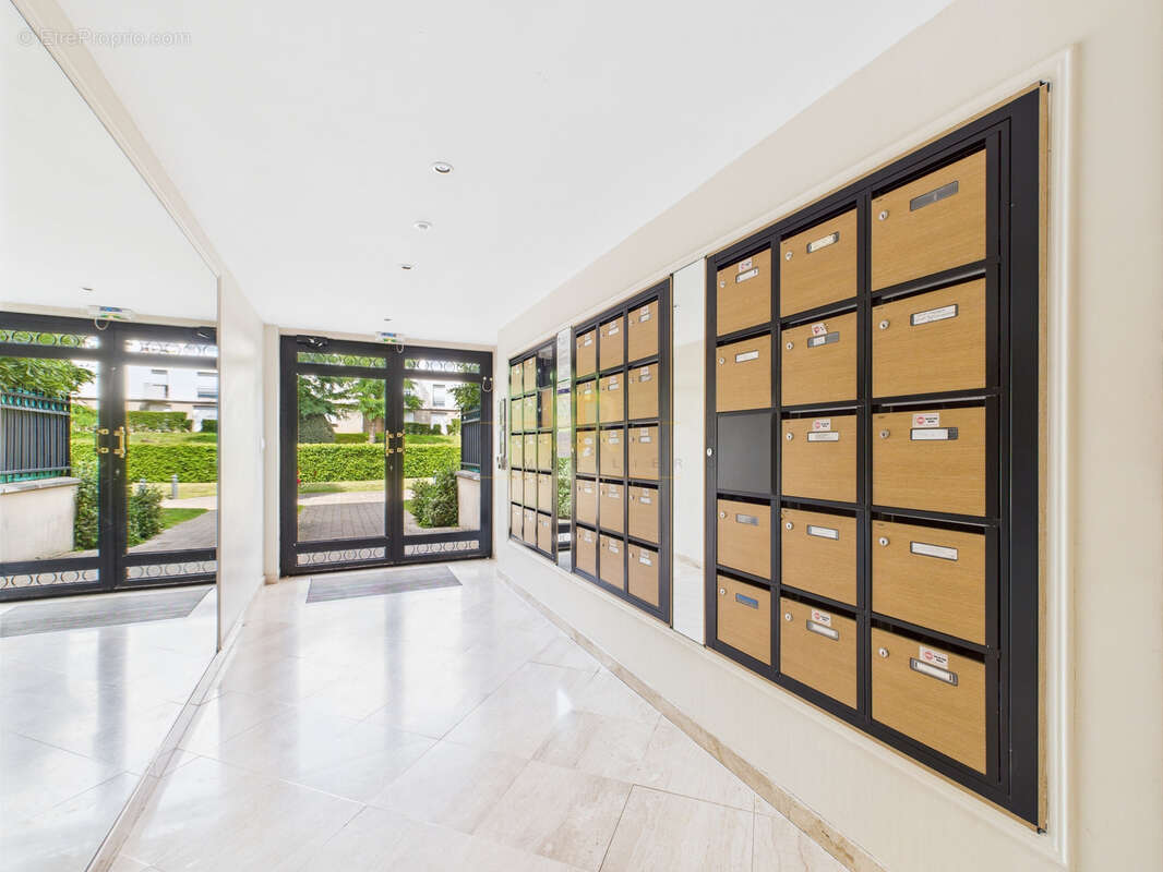 Appartement à MAGNY-LE-HONGRE