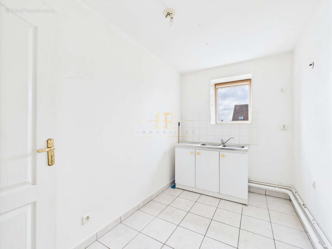 Appartement à MAGNY-LE-HONGRE