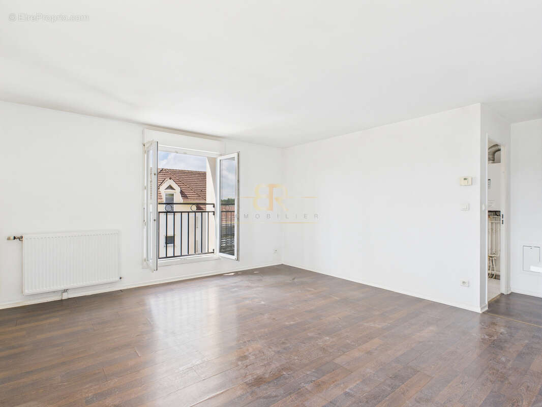 Appartement à MAGNY-LE-HONGRE