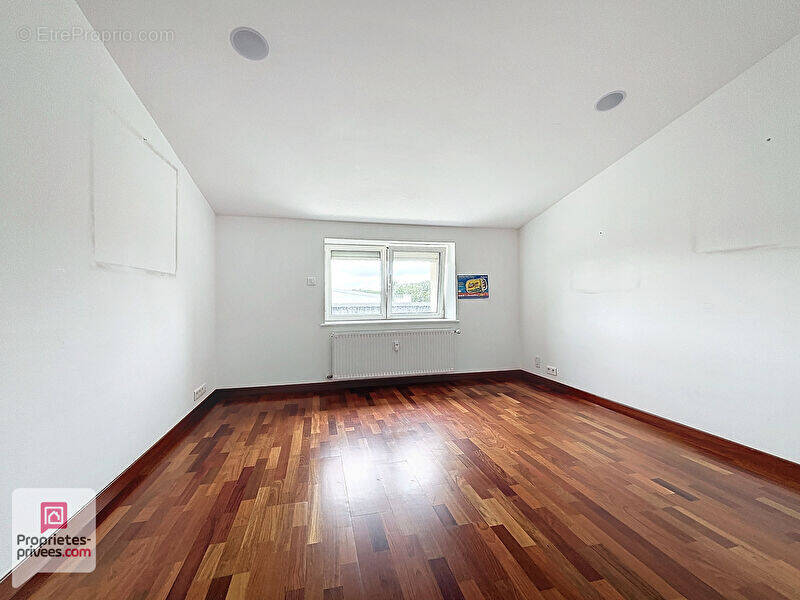 Appartement à SAINT-NICOLAS-DE-PORT