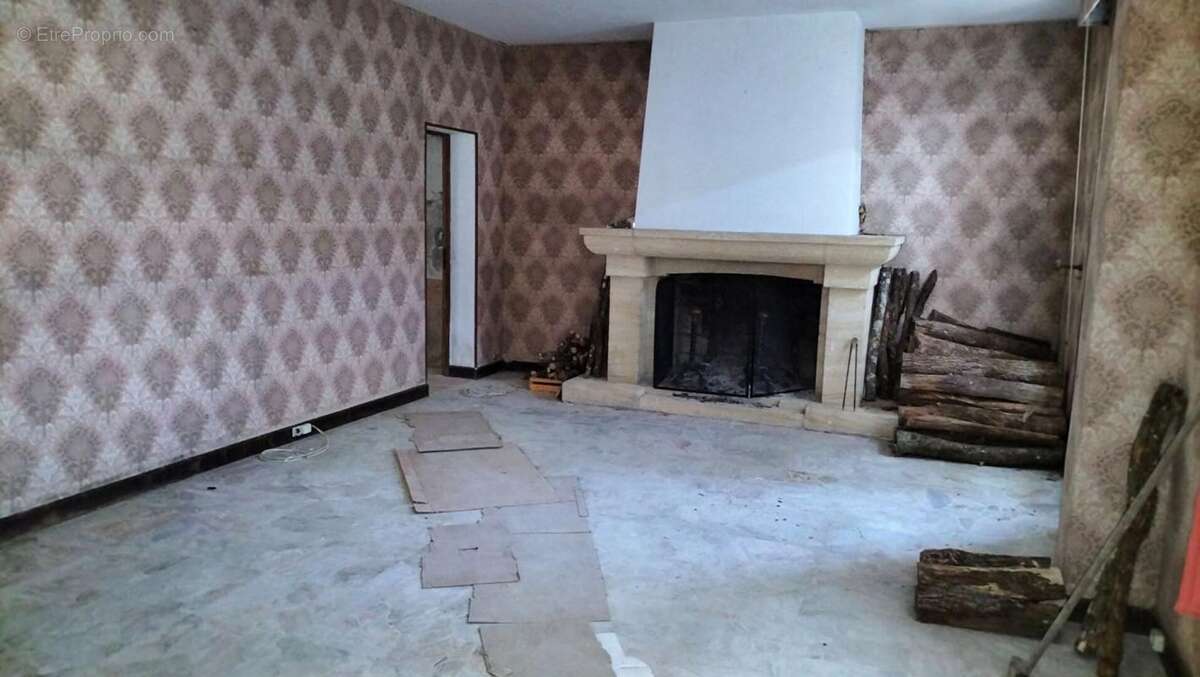 Maison à PUYCASQUIER