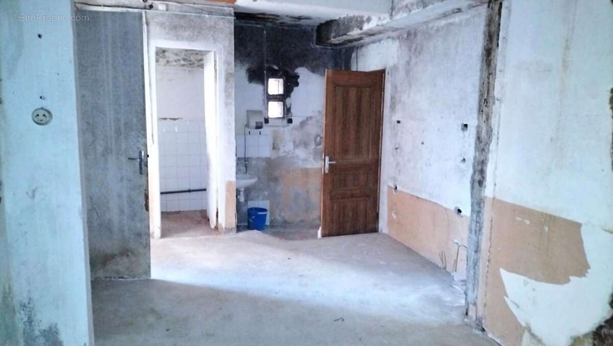 Maison à PUYCASQUIER