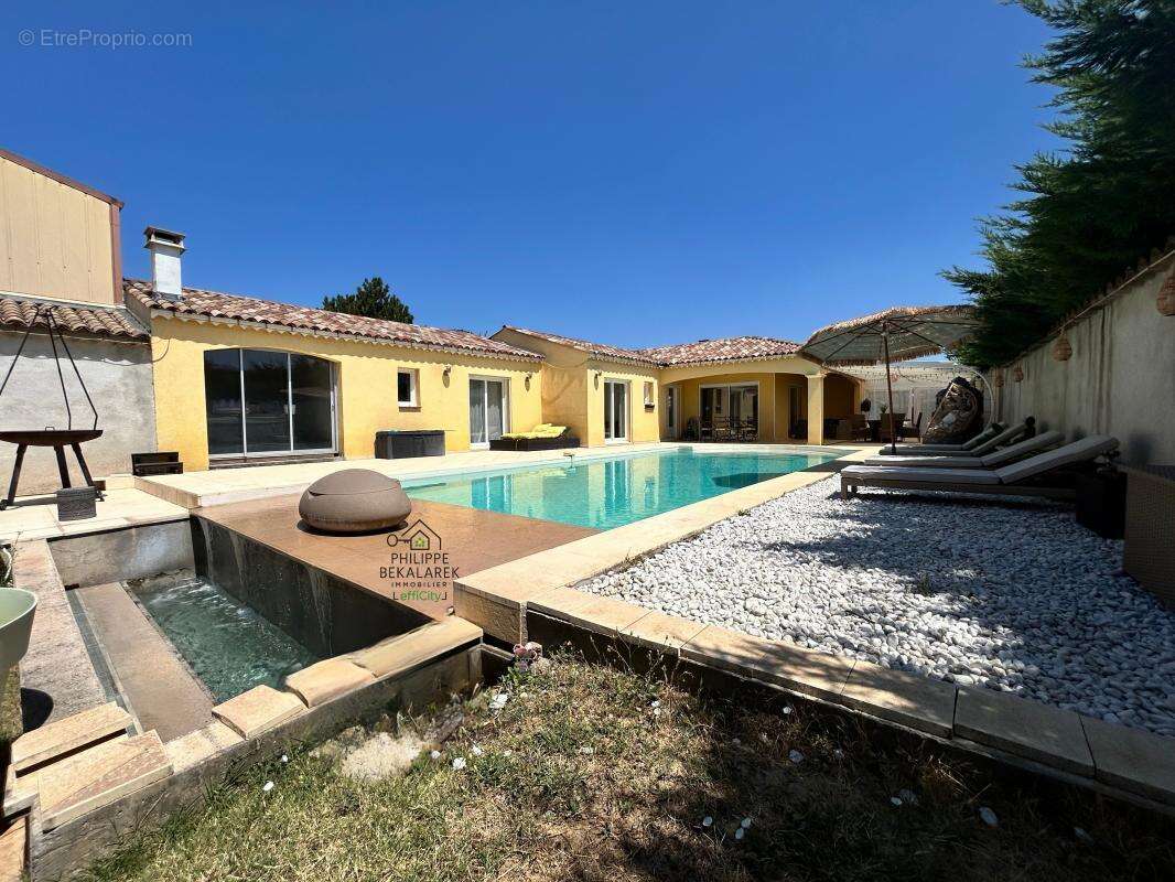 Appartement à CHATEAU-ARNOUX-SAINT-AUBAN