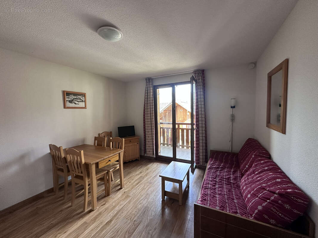Appartement à ALBIEZ-MONTROND