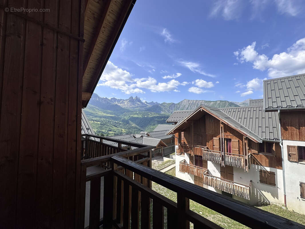 Appartement à ALBIEZ-MONTROND